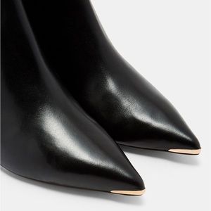 TED BAKER LONDON Beriinl Black Leather Ankle Boots